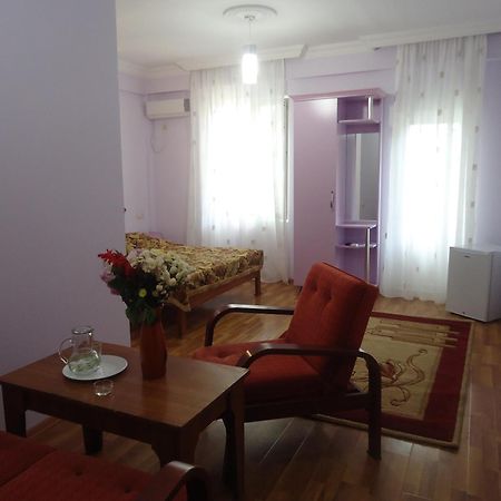 Marani Hotel Батуми Екстериор снимка