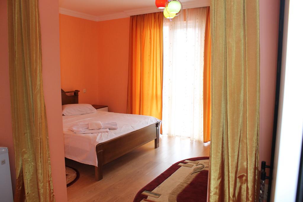 Marani Hotel Батуми Екстериор снимка