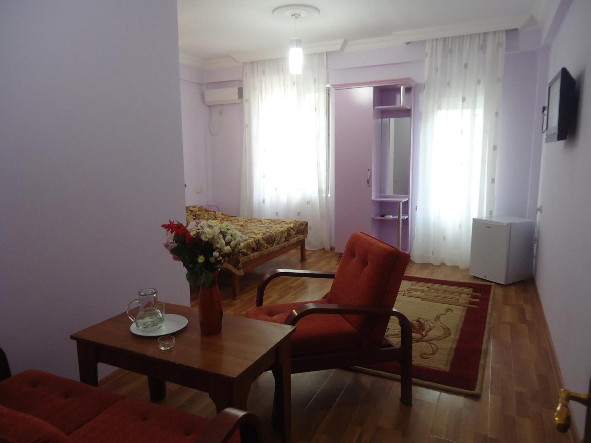 Marani Hotel Батуми Екстериор снимка