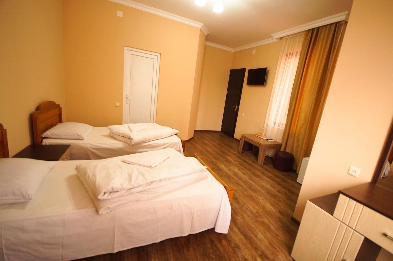 Marani Hotel Батуми Екстериор снимка